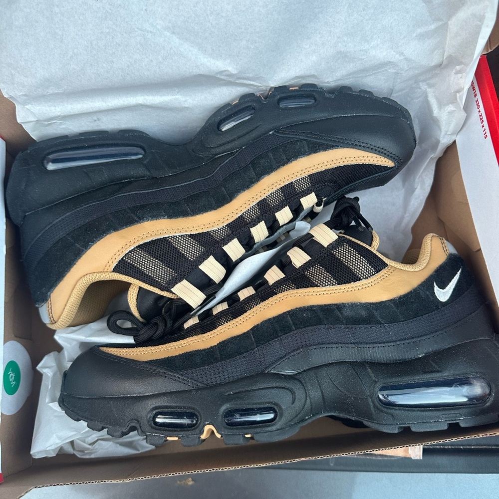 COPY - NIB Nike Air Max 95